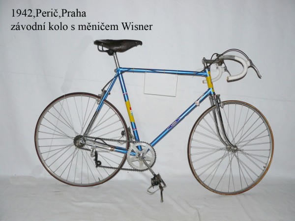 Historical bicycle rental service