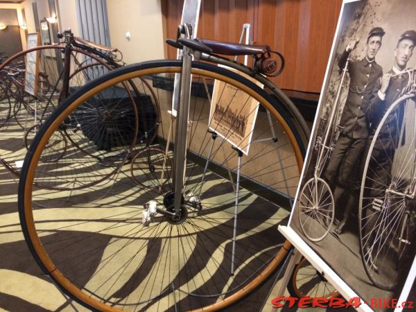Výstava "150 years of bicycling in America"