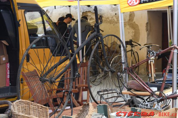 Antique Bicycles Day 2017 - Jumble sale and expo