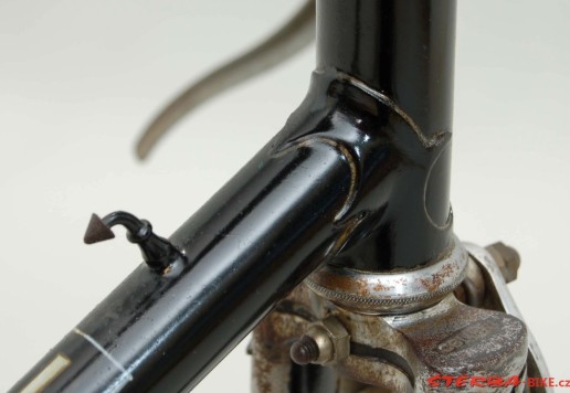 Colibri late 1940s racing frame