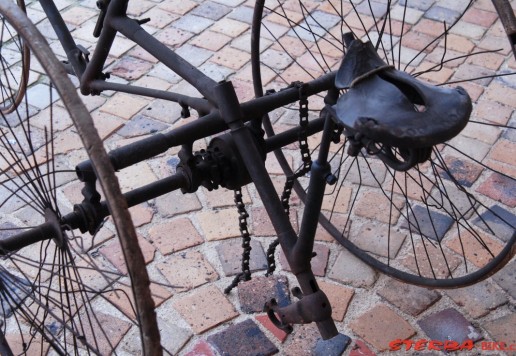 Tricykl tandem, cca 1890