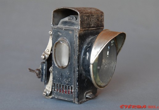 Safety lamp c1885