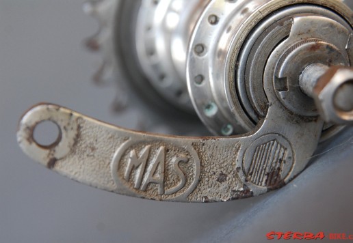 MAS back hub