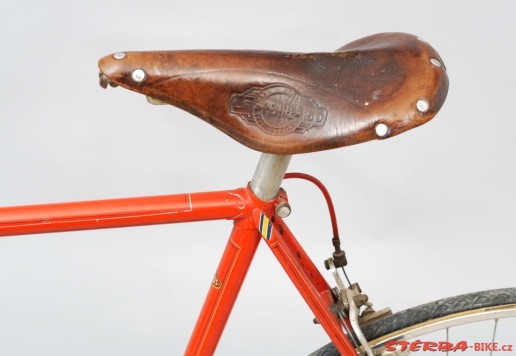 Peugeot race bike, c1940/50
