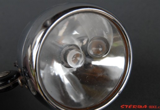 Přední reflektor - DIAMON 7 cm