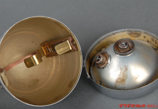 Přední reflektor - DIAMON 7 cm