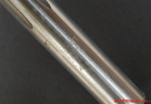 MTB seatpost adjustable