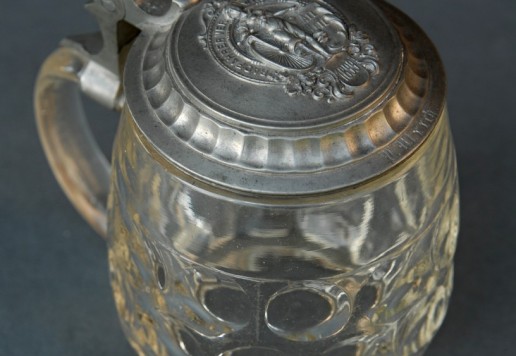 Decorative tankard 13 cm with bicycle motif