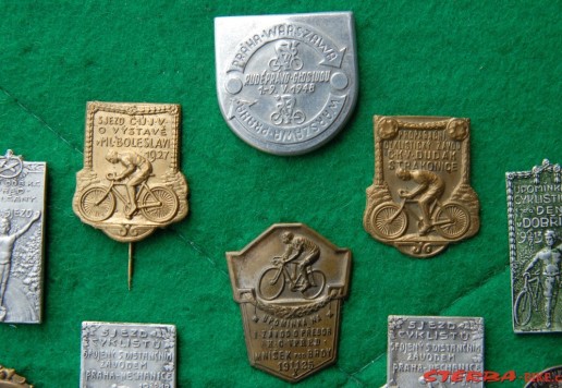21x memorial pins