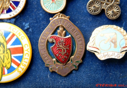 Approx. 150 pins of cycling, federations