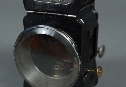 H. Miller & Co. Ltd, oil lamp  