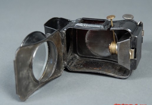 H. Miller & Co. Ltd, oil lamp  