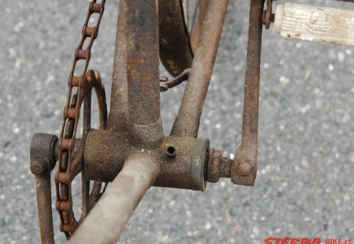Hard tire safety - bezpečník, asi 1890
