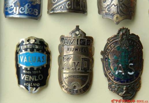 Set of 17 name plates
