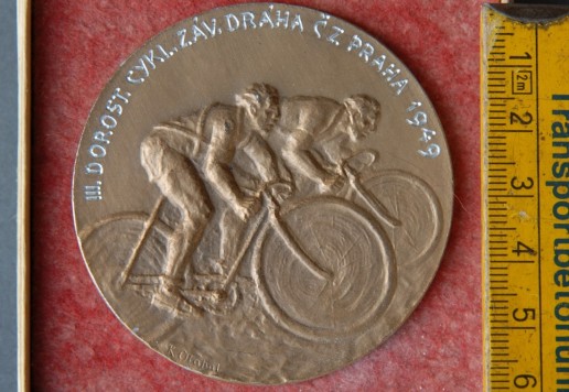 3 ks cyklistická plaketa