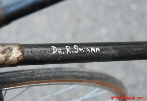 Závodní dráhové kolo - Dr.R.Swann  