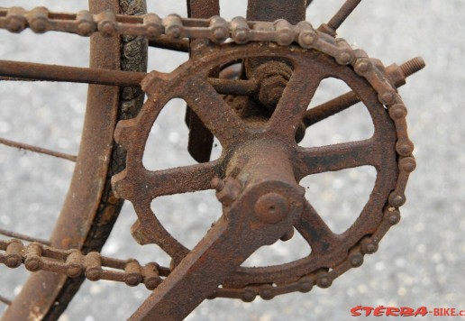 Peugeot early X-frame safety, c.1889/90