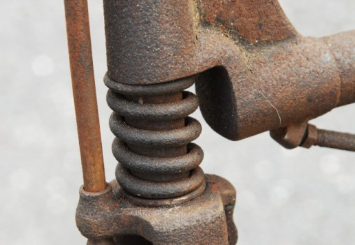 Suspension X frame safety c. 1888