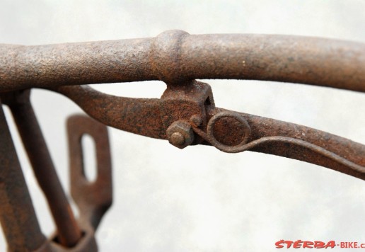 Suspension X frame safety c. 1888