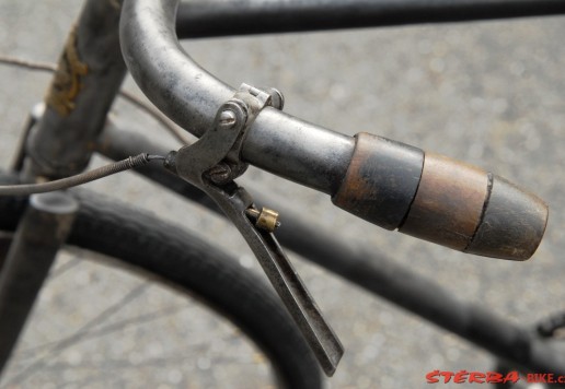 Peugeot „light“ pánské kolo okolo 1900