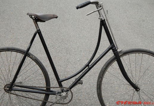 Swift bicycle with free wheel c.1900