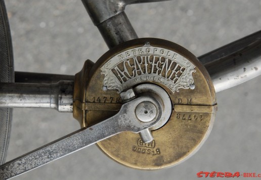 METROPOLE Ladies bike c.1900