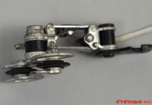 Benelux rear derailleur