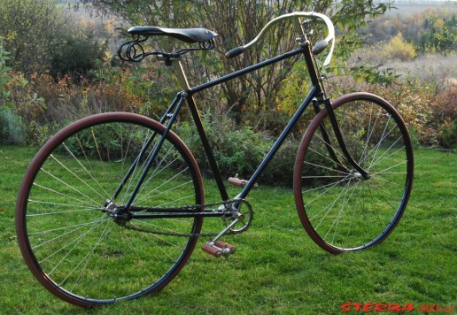 Hard Tire Safety, England c.1888/90