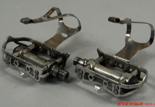 Dural sports pedals