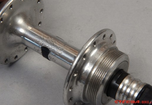 Náboje Campagnolo silniční