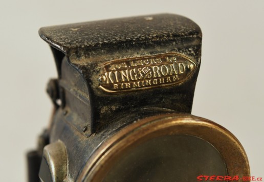 Oil Lamp King of the Road