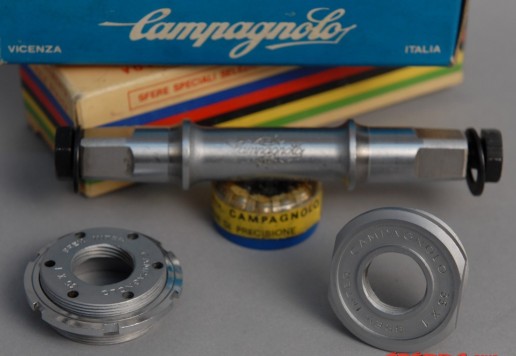 Road axle 35 x 1