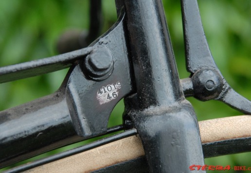 SINGER  High wheel - England 46“ – 1886