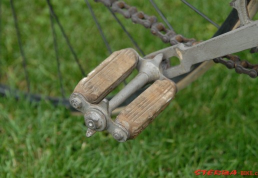 Men's X frame safety bicycle, c.1888