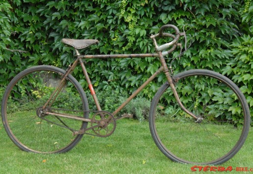 HYRAVIT France - asi 1920