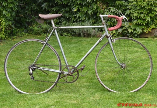 FOLLIS Francie - asi 1940