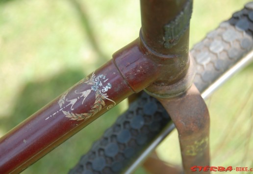 Tandem pro dva pány, Clipper - USA