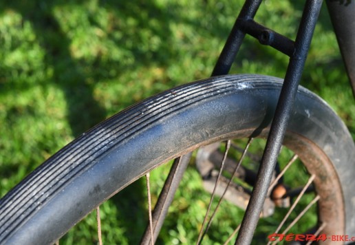 Pneu safety cca 1892