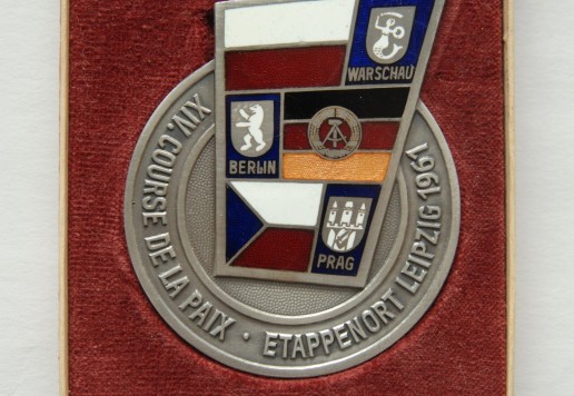 Upomínkové plakety Závod míru