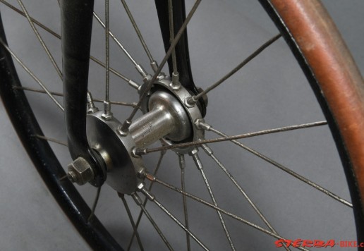 High wheel with suspension seadle - BRUXELLES 52"c.1880