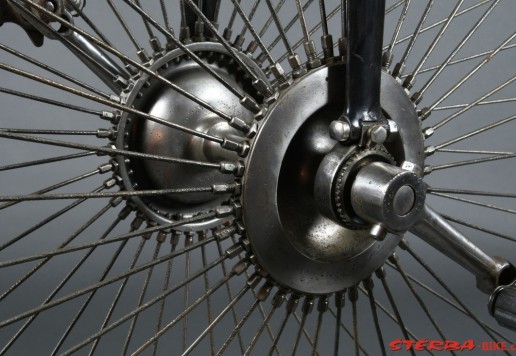 High wheel with suspension seadle - BRUXELLES 52"c.1880