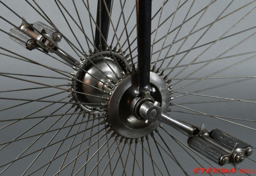 High wheel with suspension seadle - BRUXELLES 52"c.1880