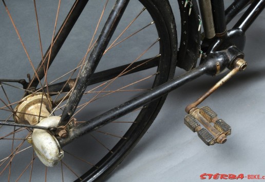 Dámské kolo F.N. Chainless c.1915/20