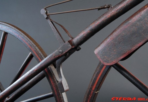 Boneshaker, Manufacturer unknown, Holland – around 1870