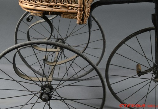 Children's tricycle - France or Italy around 1880
