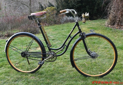 Two bicycles - SET: Phänomen, model Swingrad, c.1936 