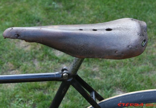 BSA závodní stroj, cca 1920