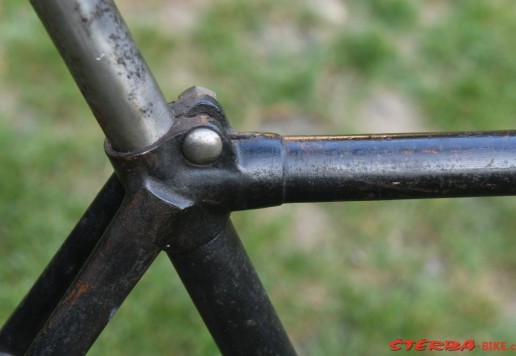BSA závodní stroj, cca 1920