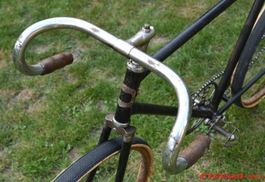 BSA závodní stroj, cca 1920