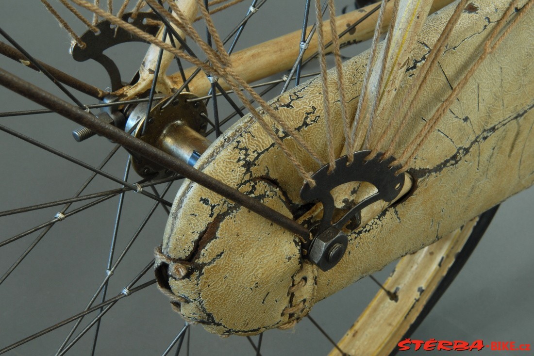 The Quinton - lady bike Anglie, 1898